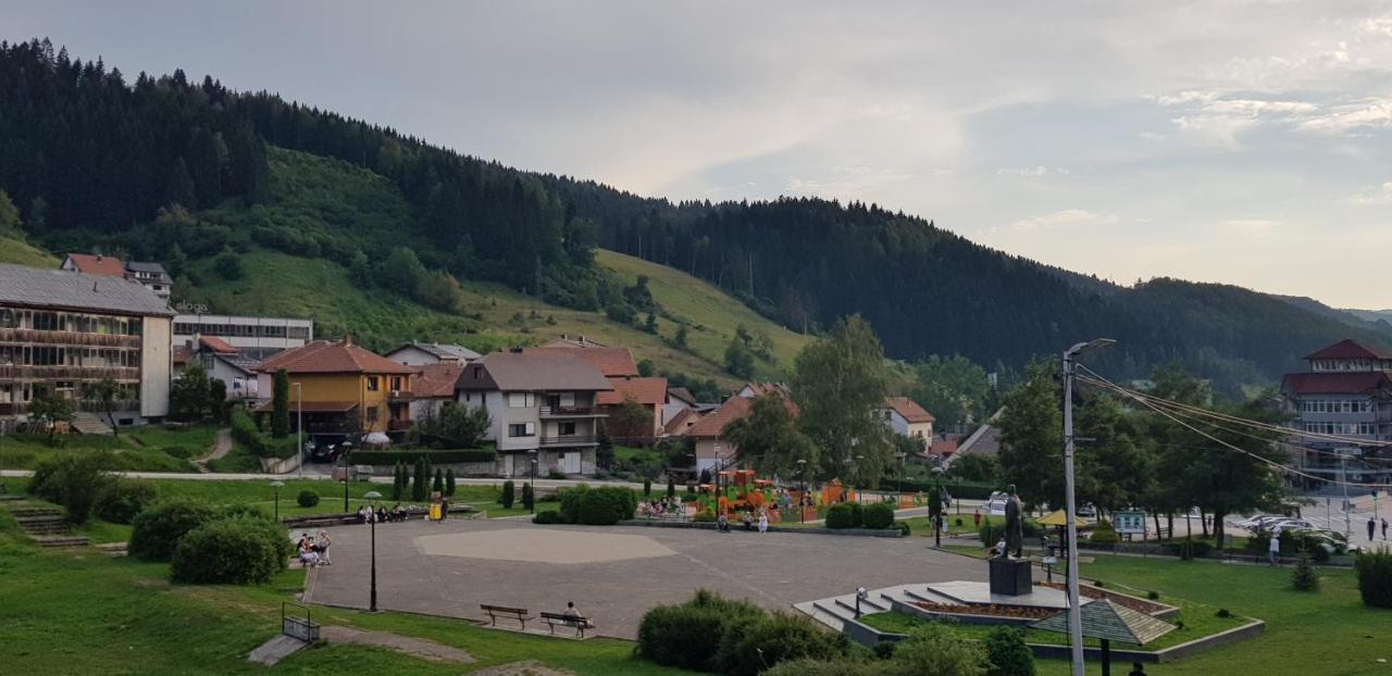Nova Varoš Vila Zlatar Bed & Breakfast エクステリア 写真