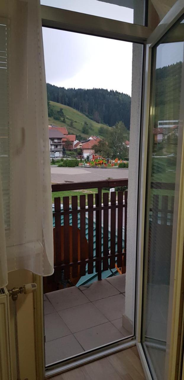Nova Varoš Vila Zlatar Bed & Breakfast エクステリア 写真